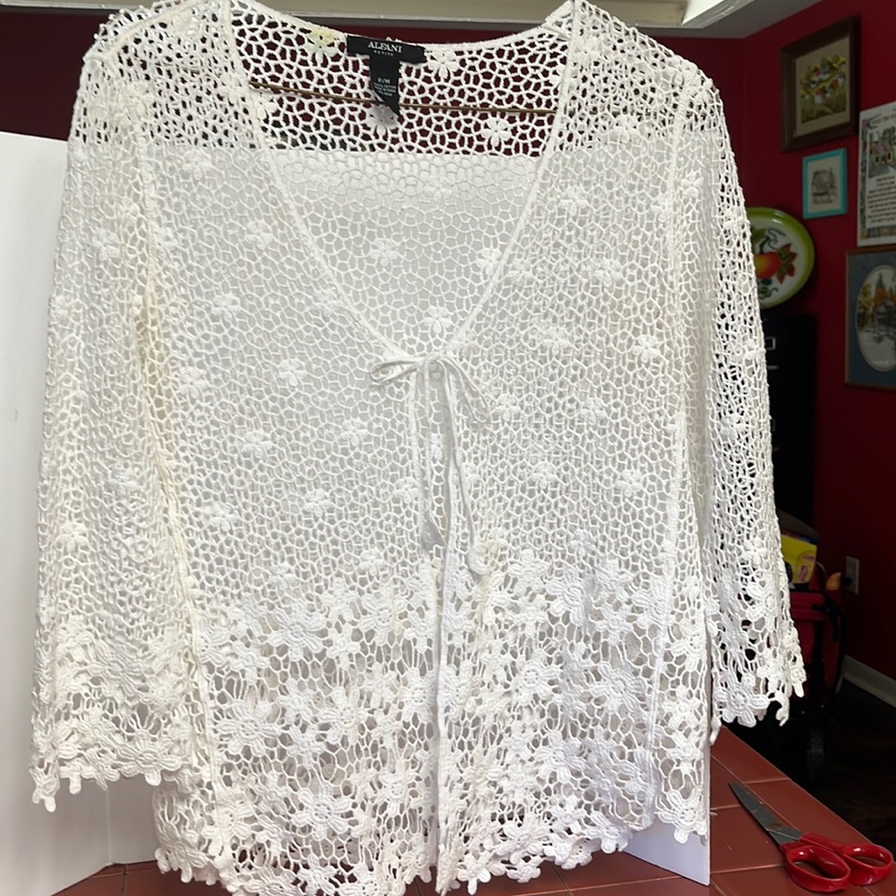 Light-weight white Alfani jacket, cover up, crocheted cardigan. Size P/M - Picture 1 of 6